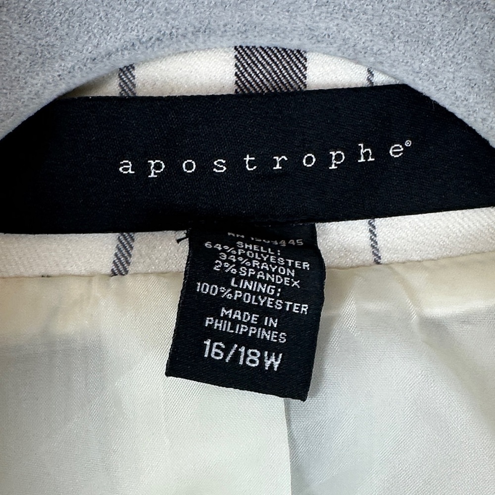 Apostrophe Women's Size 16/18W Cream and Black Plaid Button-Down Cape Top - Picture 3 of 7